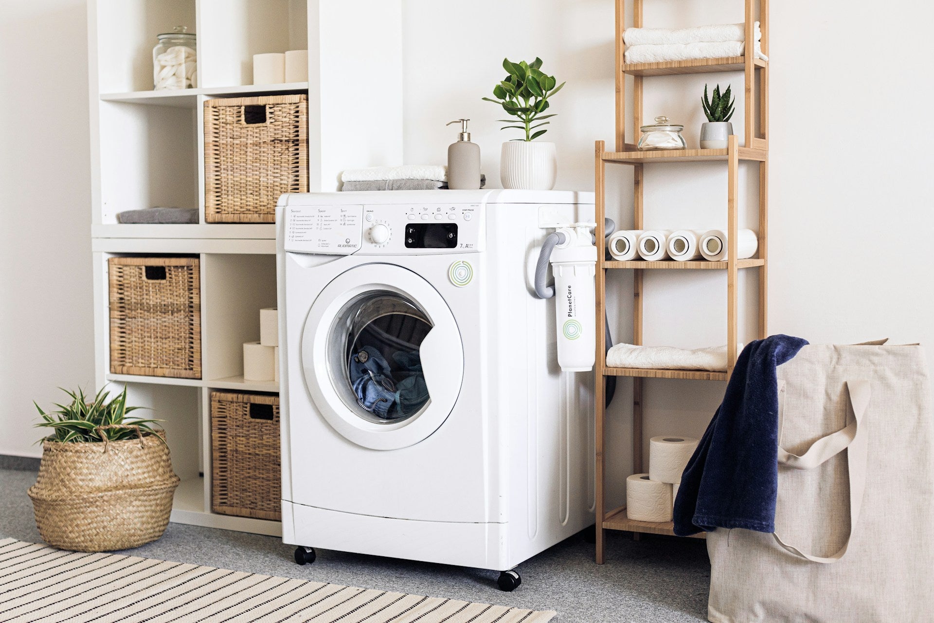 6 Best Eco-Friendly Laundry Detergent of 2024